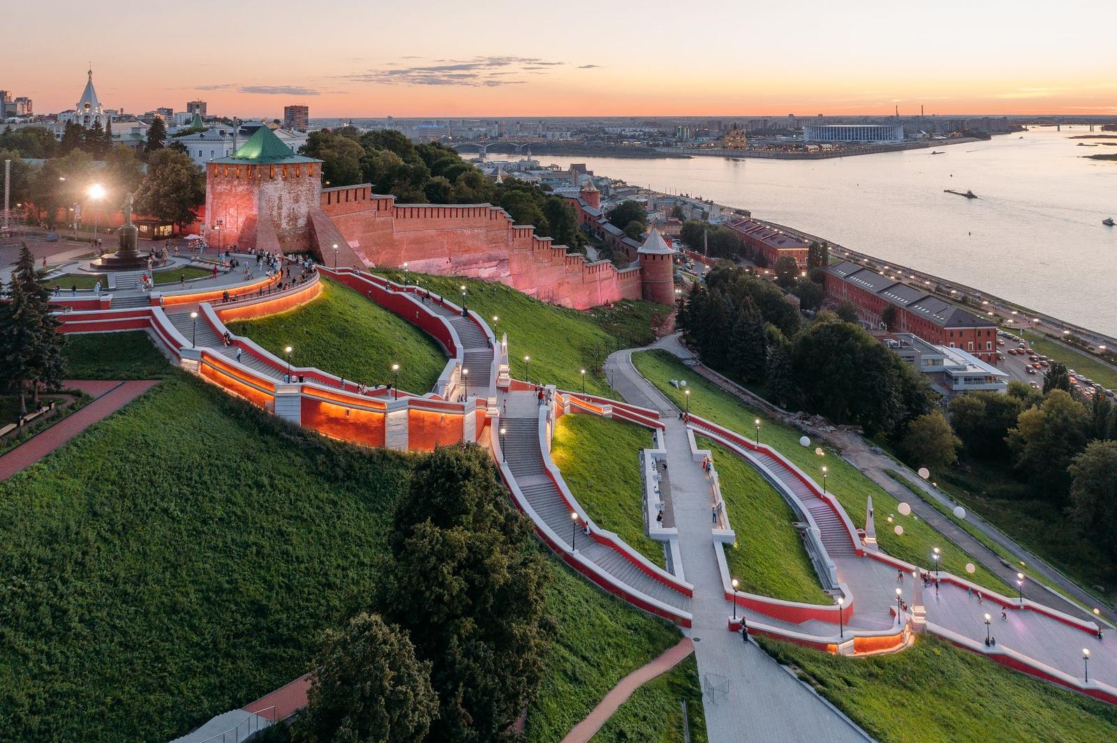 Чкаловская лестница