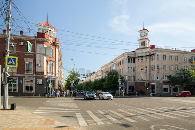 Улица Красная (центральный бульвар)