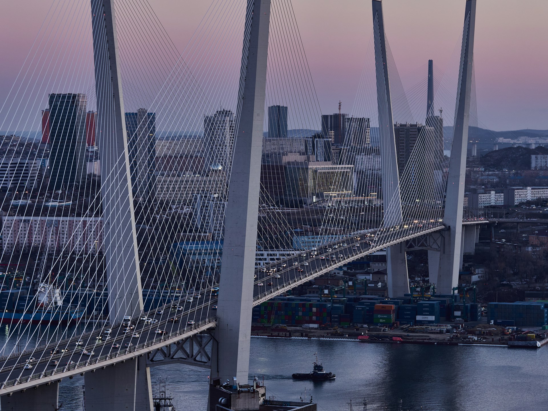 Владивосток: мосты и бухты